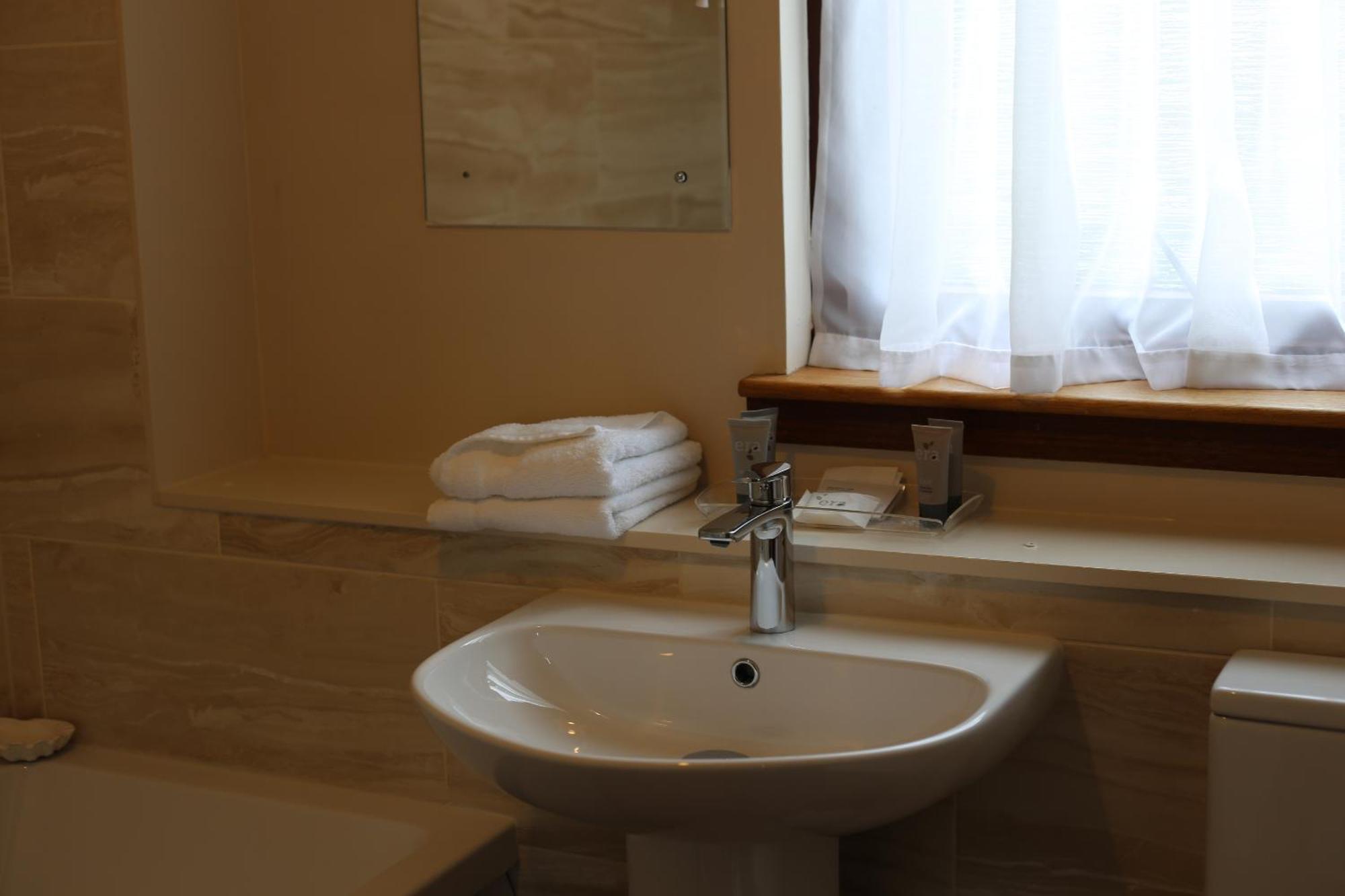 Pitlochry Dundarach Hotel Номер фото
